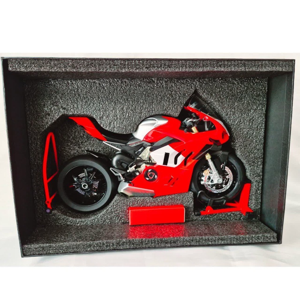 ماکت موتور دودزا دوکاتی ducati
